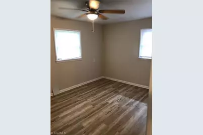 828 Willow Place, High Point, NC 27260 - Photo 4