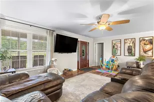 1199 Cesar Ct, Graham, NC 27253 - Photo 4