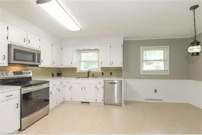 429 Mendenhall Drive, Winston-Salem, NC 27127 - Photo 12