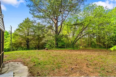 2841 White Meadow Lane, Winston-Salem, NC 27107 - Photo 38