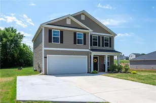 284 Lilys Pl, Lexington, NC 27292 - Photo 28