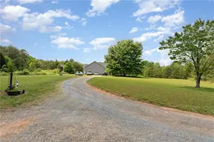 4242 Lake Ridge Ct, Ramseur, NC 27316 - Photo 6