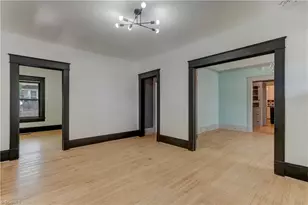 805 N Church St, Greensboro, NC 27401 - Photo 8