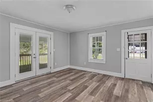 1516 Brock Rd, Yadkinville, NC 27055 - Photo 6