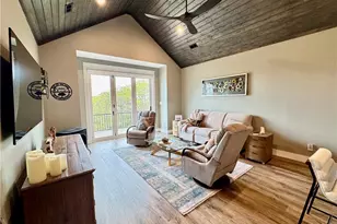 70 Paynes Ct, Roaring Gap, NC 28668 - Photo 4