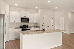 109 Courtland Dr, King, NC 27021 - Photo 12