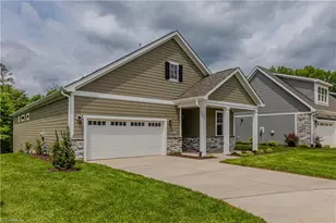 1108 Hudson Dr, Mebane, NC 27302 - Photo 2