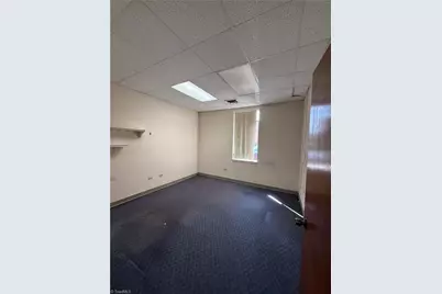 1310 Beaman Place, Greensboro, NC 27408 - Photo 14