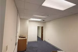 1310 Beaman Pl, Greensboro, NC 27408 - Photo 16