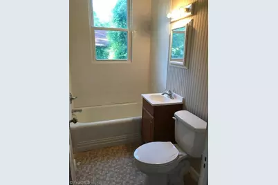 119 Franklin Street #1, Reidsville, NC 27320 - Photo 6