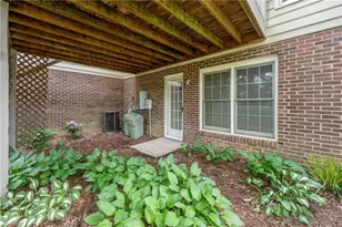 12 Park Village Ln, Greensboro, NC 27455 - Photo 18