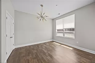 360 Elm St, Greensboro, NC 27401 - Photo 24