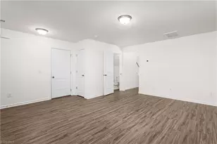 1061 Thicket Dr, Burlington, NC 27217 - Photo 6