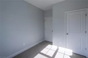 1900 Everitt St, Greensboro, NC 27401 - Photo 12