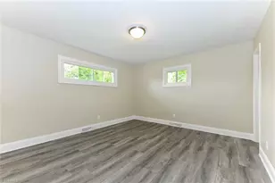 2507 E Woodlyn Way, Greensboro, NC 27407 - Photo 28