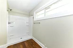 2507 E Woodlyn Way, Greensboro, NC 27407 - Photo 36