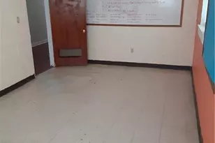 1204 Picard St, Greensboro, NC 27405 - Photo 4