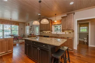 223 Periwinkle Ln, Lexington, NC 27292 - Photo 10