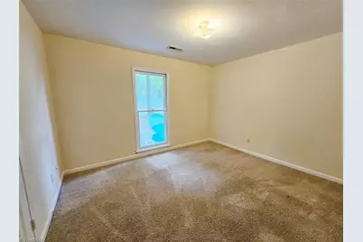 1421 Bogart Street #B, Greensboro, NC 27405 - Photo 2