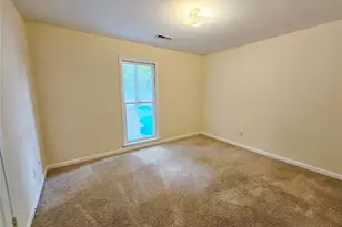 1421 Bogart St, Greensboro, NC 27405 - Photo 2