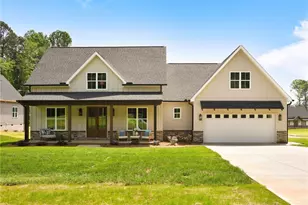 769 Morris Rd, Winston-Salem, NC 27101 - Photo 2