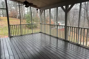 209 Cedar Ln, North Wilkesboro, NC 28659 - Photo 28