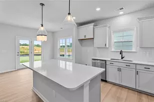 324 Yarrow Dr, Lexington, NC 27295 - Photo 10