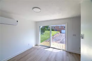 310 Sedge Garden Rd, Kernersville, NC 27284 - Photo 30