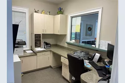 1611 Flora Avenue, Burlington, NC 27217 - Photo 16