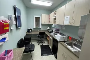 1611 Flora Ave, Burlington, NC 27217 - Photo 6