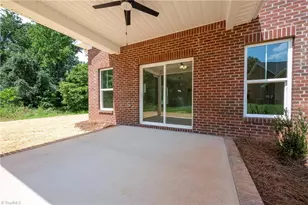 106 Ilex Ct, Yadkinville, NC 27055 - Photo 20