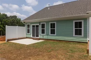 1737 Old Fields Blvd, Haw River, NC 27258 - Photo 40