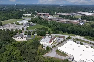 4240 Furniture Ave, Jamestown, NC 27282 - Photo 6