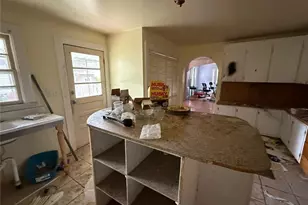 2912 W English Rd, High Point, NC 27262 - Photo 10