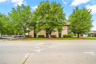 508 S Lexington Ave, Burlington, NC 27215 - Photo 36