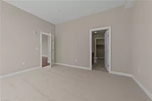 201 N Elm St, Greensboro, NC 27401 - Photo 34