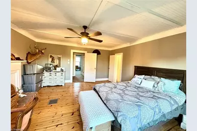 327 S Carolina Avenue, Boonville, NC 27011 - Photo 22