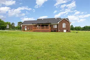 5136 Liberty Grove Rd, Liberty, NC 27298 - Photo 28