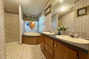 1020 Willow Creek Dr, Pinnacle, NC 27043 - Photo 12