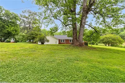 518 E Main Street, Franklinville, NC 27248 - Photo 38