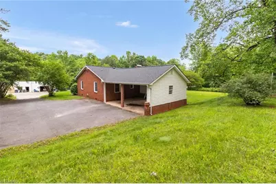 518 E Main Street, Franklinville, NC 27248 - Photo 40