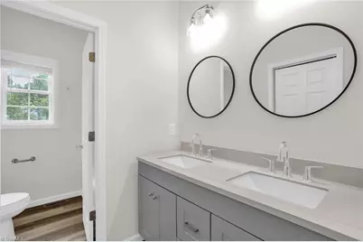 530 E Raleigh Avenue, Liberty, NC 27298 - Photo 18