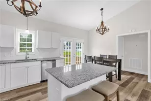 530 E Raleigh Ave, Liberty, NC 27298 - Photo 8