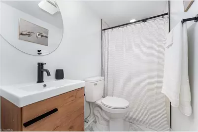 304 Louise Avenue, High Point, NC 27262 - Photo 38