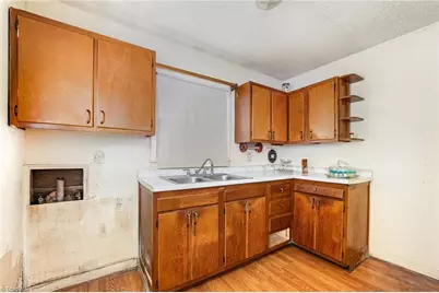 4205 Kildare Drive, Greensboro, NC 27405 - Photo 8