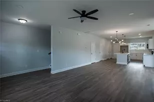 1904 Everitt St, Greensboro, NC 27401 - Photo 8