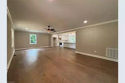 300 K Fork Road, Madison, NC 27025 - Photo 4