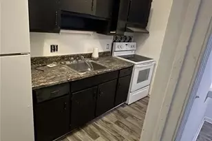 1205 Hutton St, Winston-Salem, NC 27103 - Photo 2