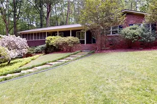 712 Greenhill Rd, Mount Airy, NC 27030 - Photo 2