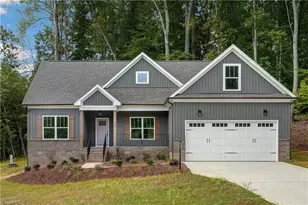 376 Wild Fern Ln, Reidsville, NC 27320 - Photo 2